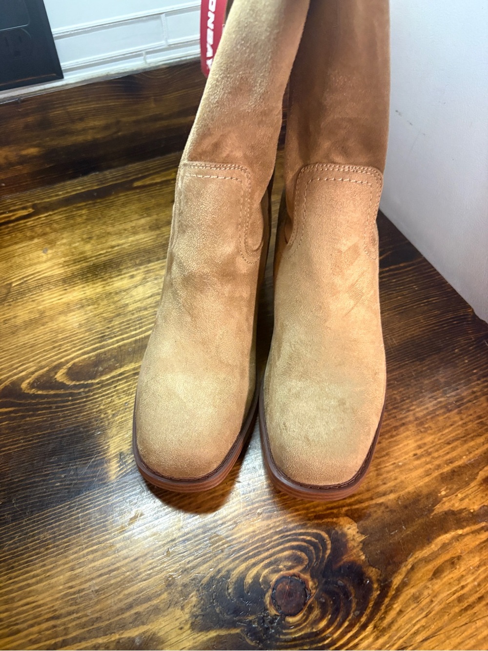 Unionbay tank heeled boots size 11 - Picture 3 of 7